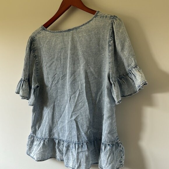 Jane + Delancey Women Blue Short Ruffled Sleeves Washed Denim Top Size Large - Picture 7 of 11